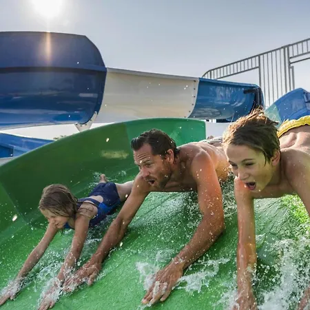 Сasa de vacaciones Caravan Park Falkensteiner Premium Camping - Cdn02102g-myc Zadar