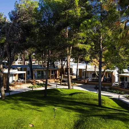 Сasa de vacaciones Caravan Park Falkensteiner Premium Camping - Cdn02102g-myc Zadar